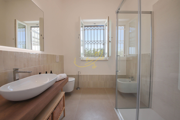 Bathroom 3, TD Trulli Benedetta w/ Pool in Peaceful Nature, Bari