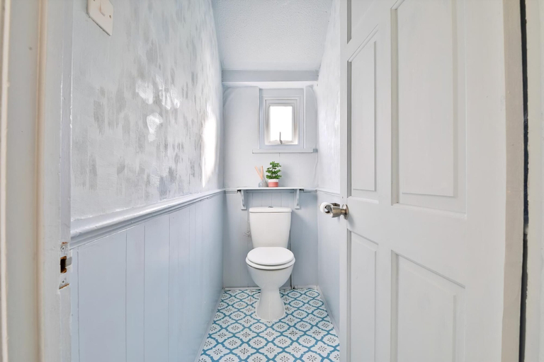Bathroom 2, Beautifully Designed 2 Bed Apartment, Cardiff