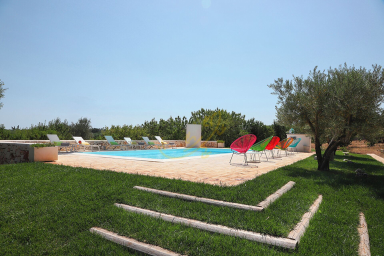 Sport & Beauty 5, TD Trulli Della Magnolia Trulli w/ Amazing Garden, Bari