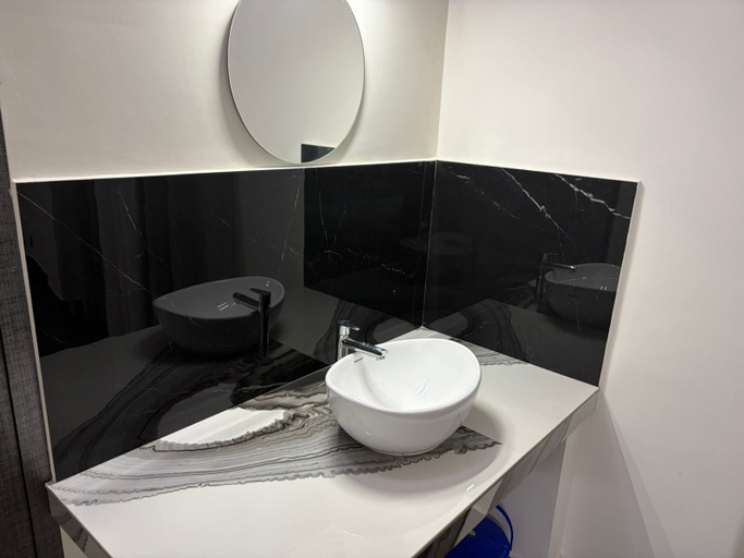 Bathroom 5, Alora Castle Neyyattinkara Near Kovalam Beach, Thiruvananthapuram