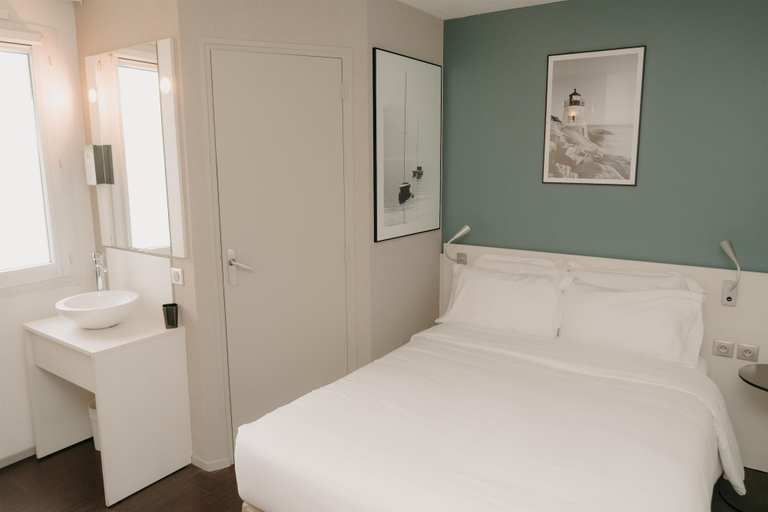 Bedroom 3, Hôtel Kyriad Quimper Sud, Finistère