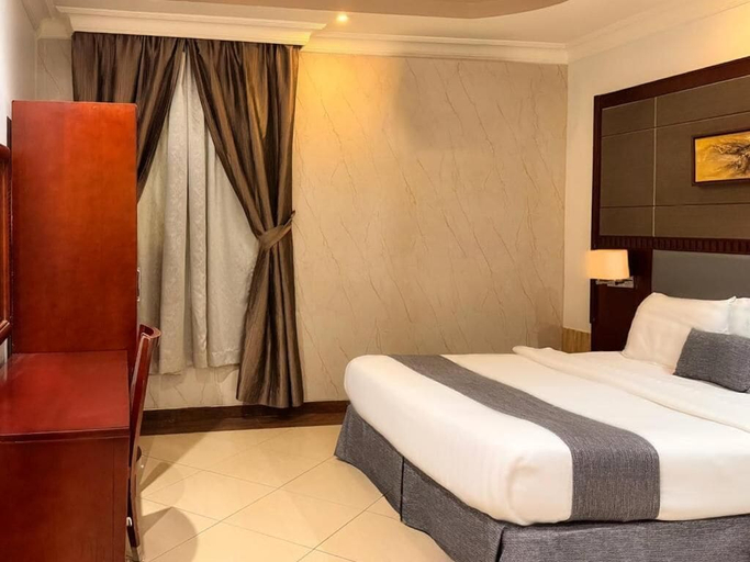 Bedroom 5, Quiet Rooms 12, Riyadh