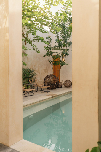 Pool 4, Departamentos Central, Mérida