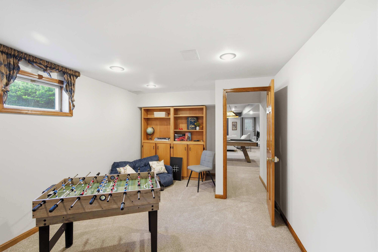 Game room 5, Loveland Luxury Getaway Pool Golf Course, Clermont