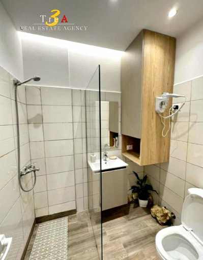 Bathroom 2, TreA Accomodations Lungomare- by Aert, Vlorës