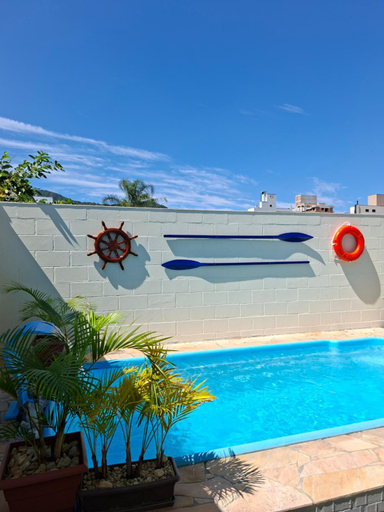 Sport & Beauty, PENHAFLAT, STUDIO COMPLETO, C GARAGEM , A 700 m do parque e 120 m da praia, Penha