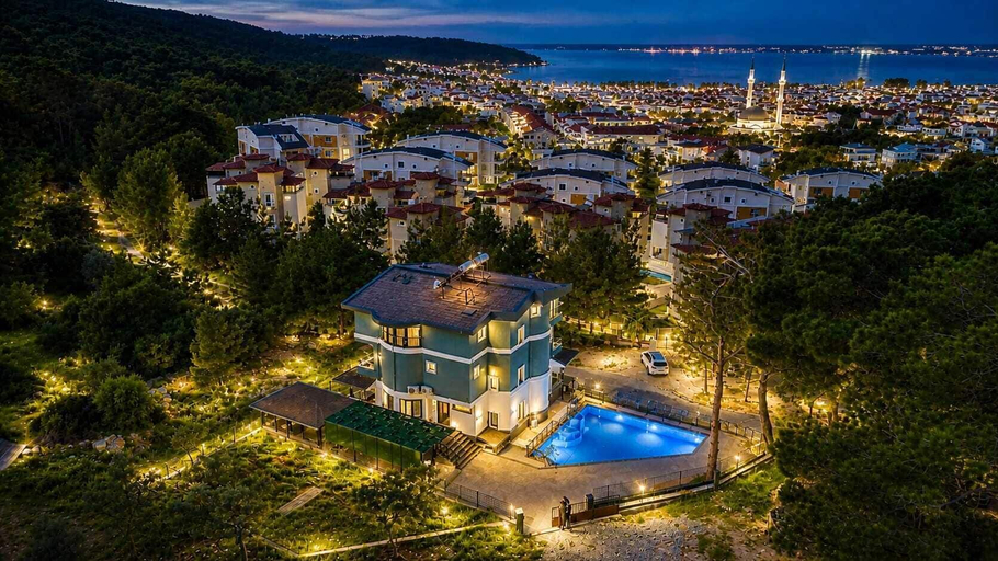 Exterior, Han Apart, Milas