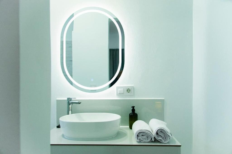 Bathroom 2, Hostal España, Las Palmas