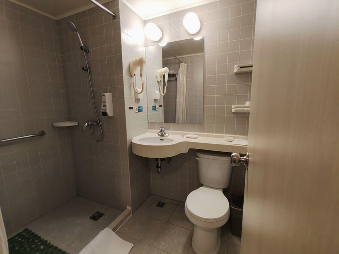 Bathroom 5, Jinjiang Inn Changzhou Xixin Bridge, Changzhou