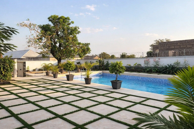 Pool, Aureza Paradise Hotel, Tamale