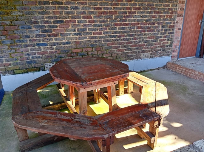 Outdoor dining 5, One World Boarding House, West Rand