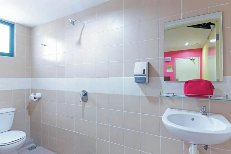 Bathroom 4, Hotel Sunjoy9 Bandar Sunway, Petaling Jaya