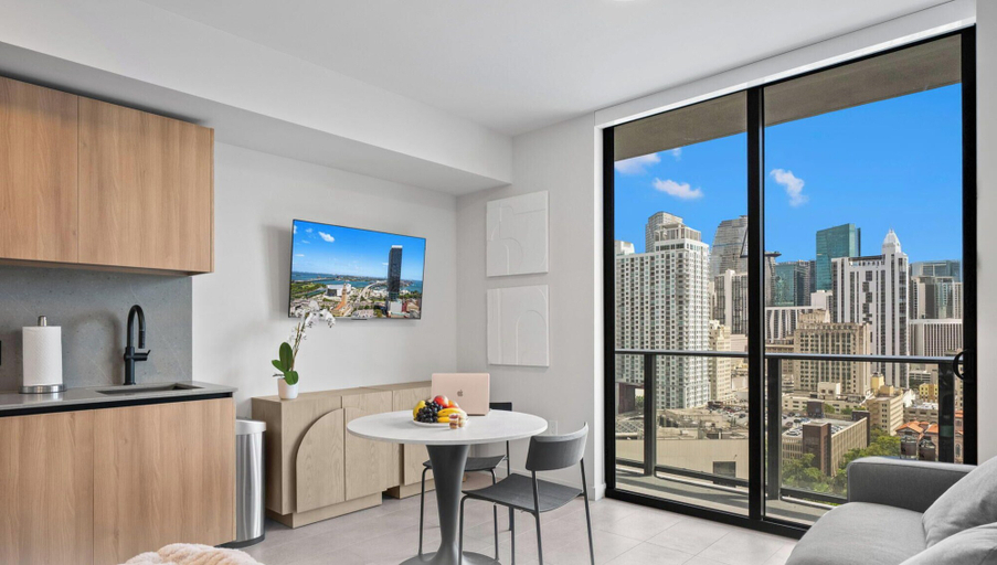 Living area, Downtown Miami near Science&Art Museums, Miami-Dade