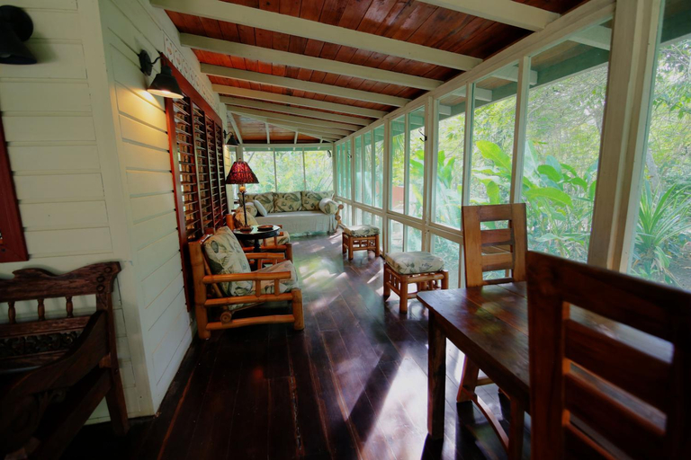 Food & Drinks 4, Tingalaya's Retreat