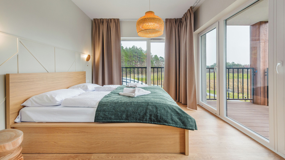 Bedroom 2, Apartamenty Sun&Snow Zapach Lasu, Pisz