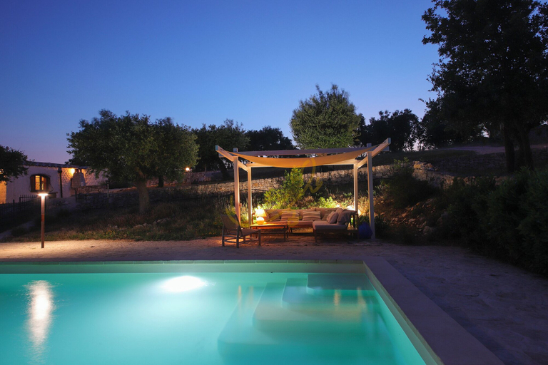 Pool 5, TD Trulli Altura With Pool & Stunning Sunsets, Taranto