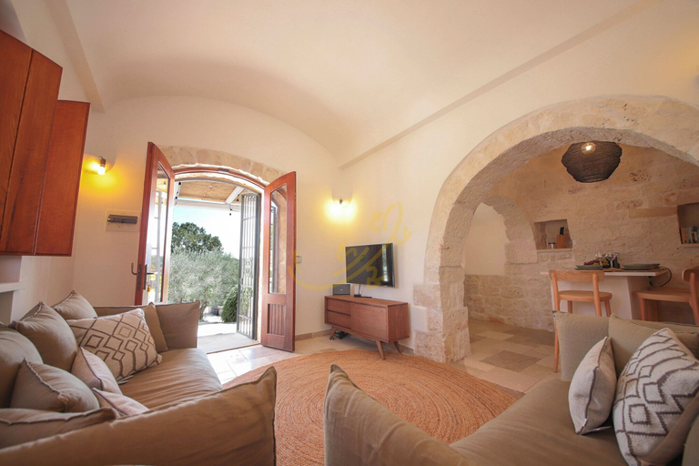Living area 3, TD Trulli Altura With Pool & Stunning Sunsets, Taranto