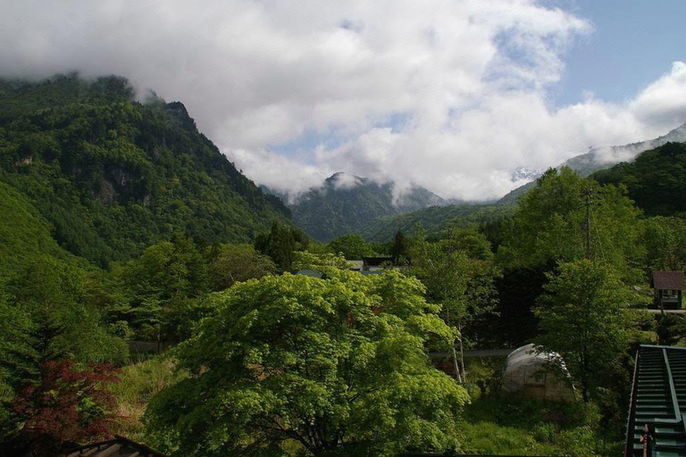 Others 1, Resort in Chirorian, Takayama