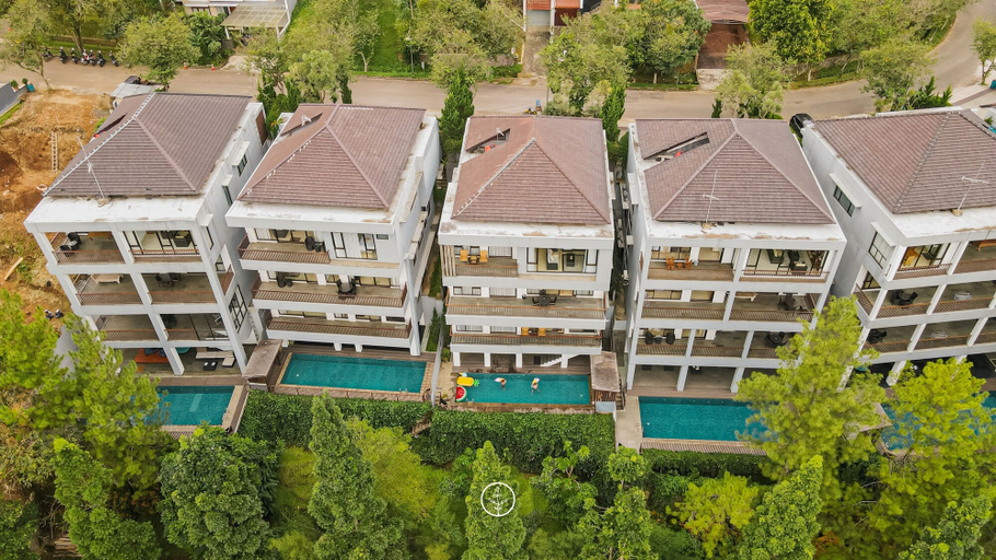 Exterior & Views 2, Tulip Hill View Villa 6 Bedrooms With a Private Heated Swimming Pool and a Movie Room and a Billaird Table, Bandung
