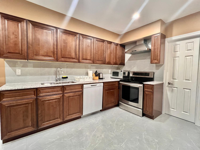 Others 5, Upgraded Ensuite Rooms 7-min to Subway Near Downsview Rogers Stadium, Toronto