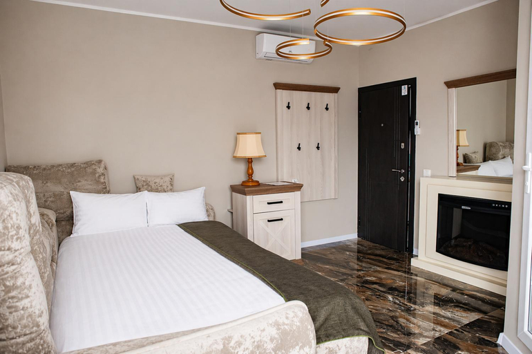 Bedroom 2, Готель-Ресторан Соната, Sambirs'ka