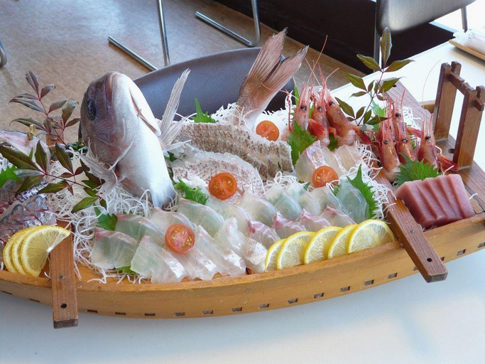Food & Drinks 5, Mihama Resuteru, Numazu