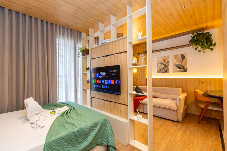 Room 5, My Place by Yogha, Curitiba