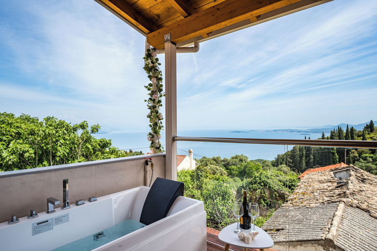 Terrace/patio 4, Art House with Seaview by Konnect, Spartylas, Ionian Islands