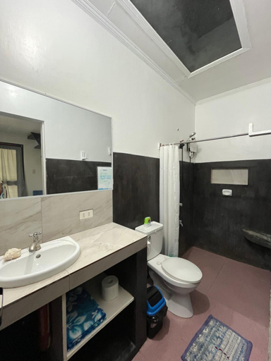 Bathroom, Bulkan Villa Rental, General Luna