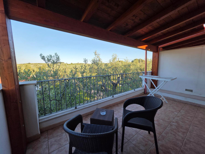 Others 4, Borgo Cerasa, Foggia