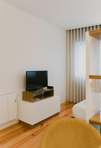 Bedroom 2, ORM - Sao Lazaro & Entreparedes Apartment, Porto