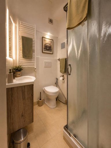 Bathroom 3, Una Notte ai Musei, Rome