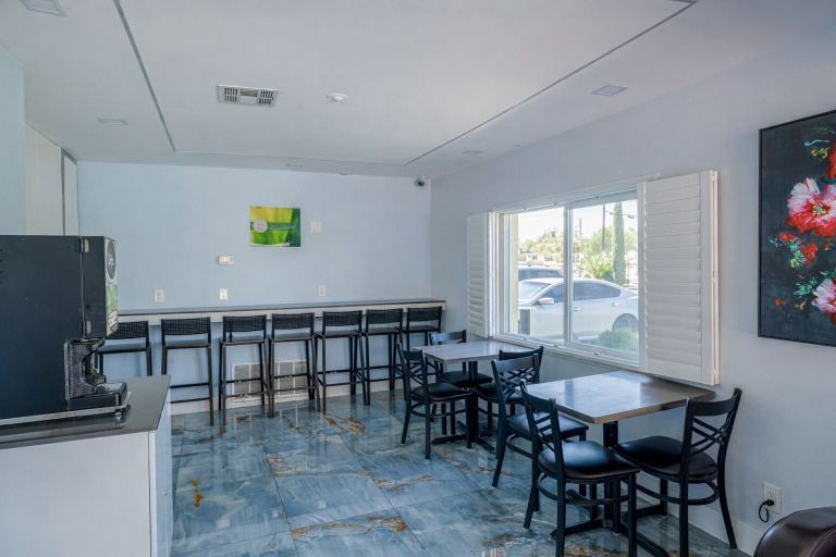 Lobby sitting area, Avenida VIctorville by Aurelia, San Bernardino