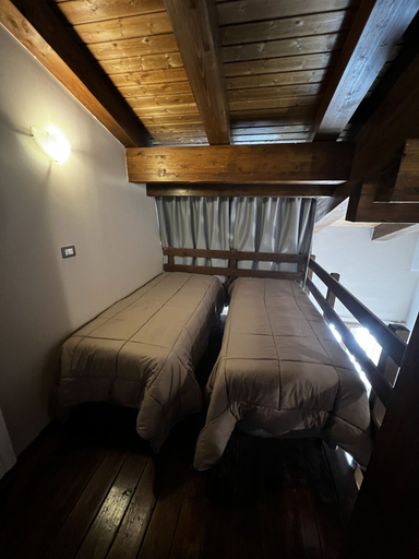 Bedroom 2, Chalet Edelweiss, Torino