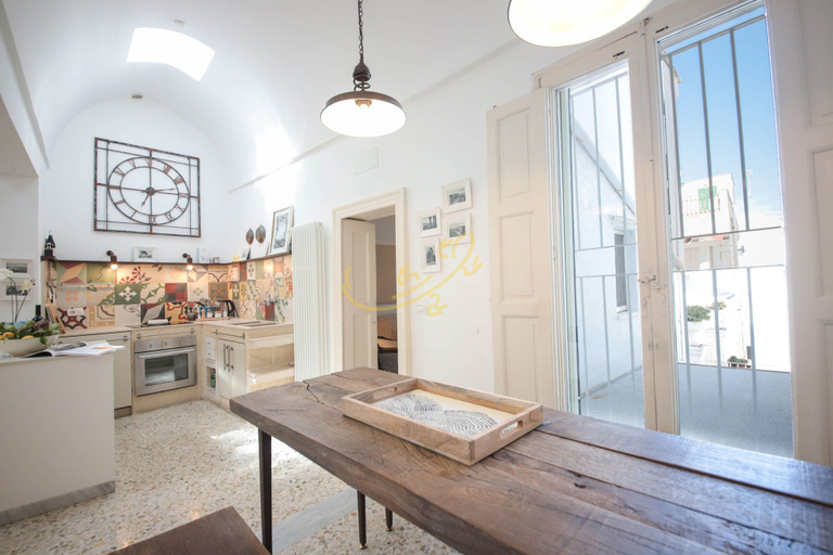 Private kitchenette 5, TD Casa Altomare w/ Terrace Over Historic Center, Bari