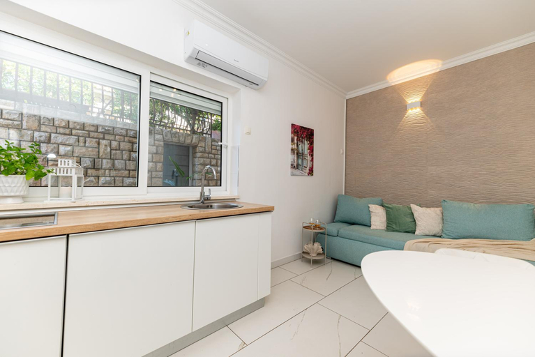 Others 5, Apartment Spira Puovica, Trogir