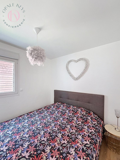 Bedroom 2, Les 5 Lodges du Chateau - Piscine & Jacuzzi, Pas-de-Calais