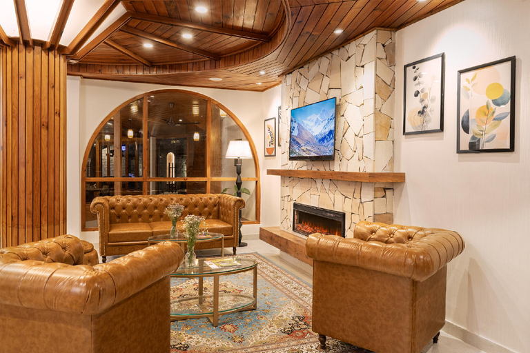 Public Area 2, Kanishka, Manali- AM Hotel Kollection, Kullu