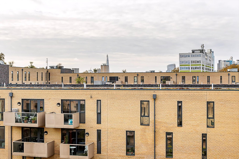 Exterior & Views 2, Stepney Green City Apartment, London