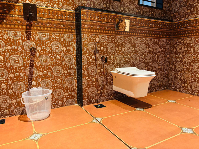 Bathroom 3, Beach Heritage Hotel, Kozhikode