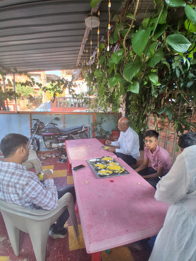 Food & Drinks 4, Om Datta Krupa Niwas, Satara