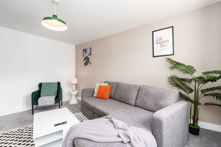 Room 3, Perfect Booking 3 Bed Spacious Parking, Gloucestershire