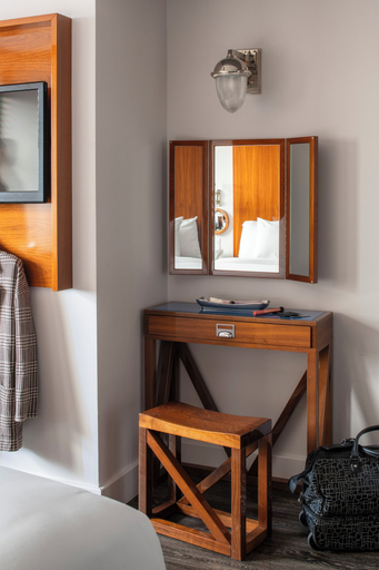 Bedroom 2, Hotel Hugo, New York
