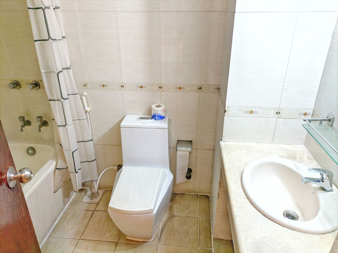 Bathroom 2, Hotel Afford Inn, Dhaka