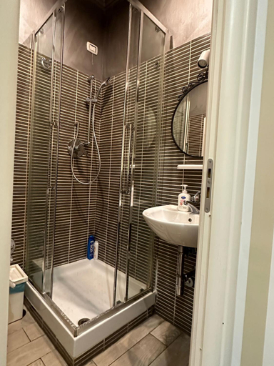 Bathroom 3, Rome Orange Inn, Roma