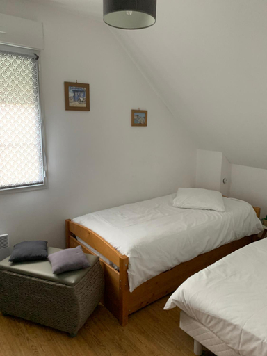 Bedroom 2, Les Pluviers en Baie, Somme
