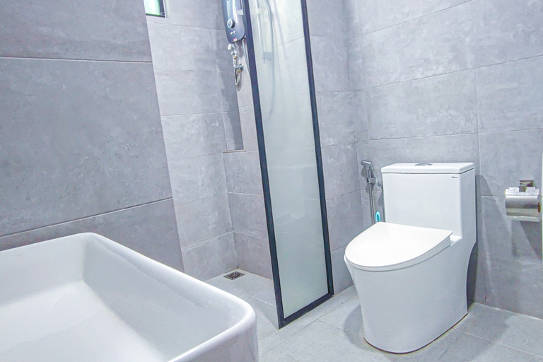 Bathroom, Cozy Loft at Cubic Botanical KL by HCK, Kuala Lumpur