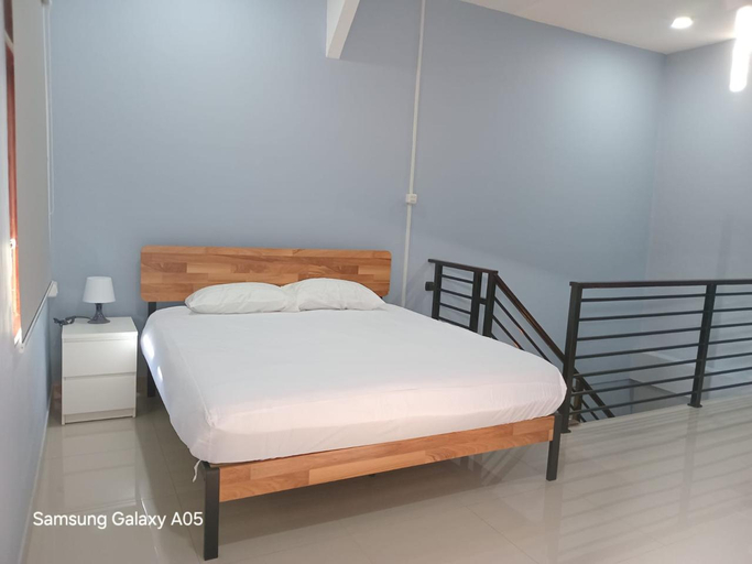 Bedroom 5, 216 inn Hotel, Singkawang