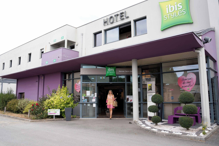 Exterior & Views 2, ibis Styles Rennes Saint Grégoire, Ille-et-Vilaine