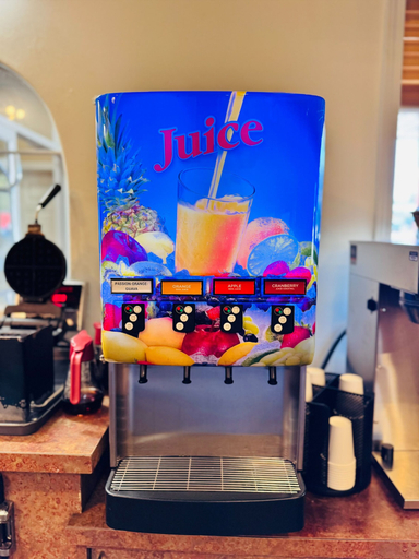 Food & Drinks 5, Super 8 by Wyndham Castlegar BC, Central Kootenay